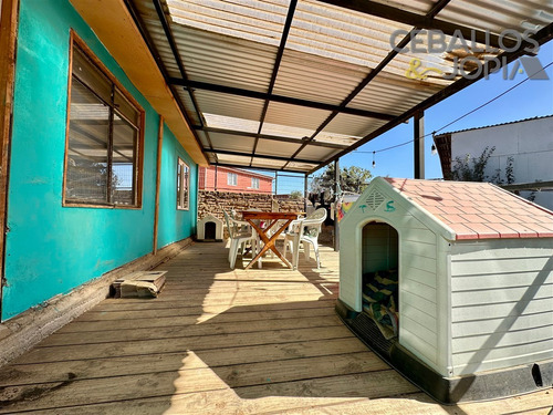 Casa En Venta De 2 Dorm. En Quilpué