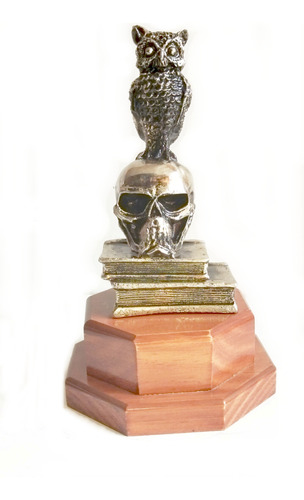 Escultura Búho Con Calavera