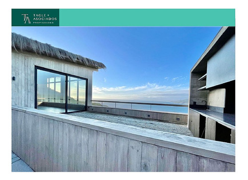 Casa Nueva Con Especatcular Vista En Mirador Punta Pite