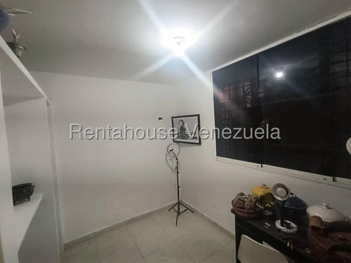En Venta Apartamento En La Urb. La Ciudadela En Ubicada En Cagua #25-24826 Rm