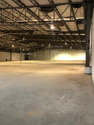 Renta De Bodega Industrial En San Nicolas
