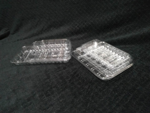 Imagen 3 de 6 de Bandejas Plásticas Para Servir O Envolver Alimentos.