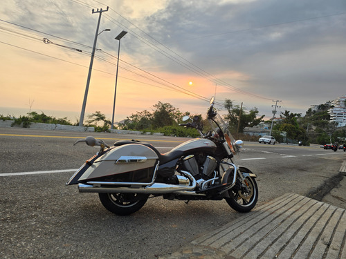 Cross Roads 1731cc Mod 2014