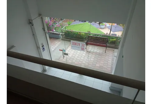 Venta Local De Dos Pisos 59mts2 En Ciudad Jardín, Sur De Cali 7609.