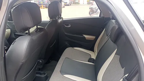 Renault Captur 2.0 Intens Automática