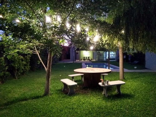 Imagen 14 de 22 de Casa Con Pileta - Roldán