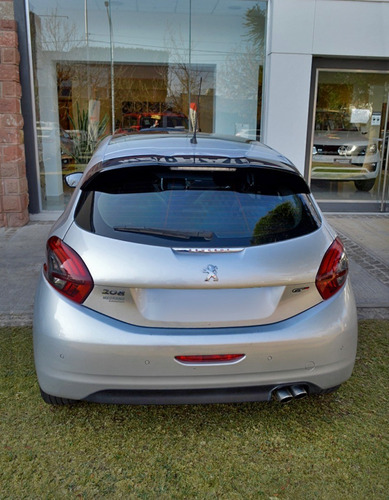Peugeot 208 Gt
