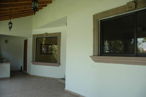 Venta O Renta De Casa En Fraccionamiento La Joya, Cuernavaca