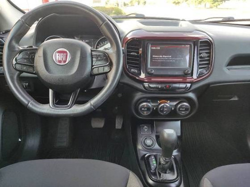 Imagem 10 de 12 de Fiat Toro 1.8 16v Evo Flex Freedom At6