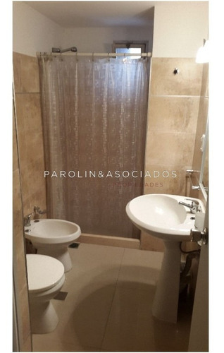 Departamento De 1 Dormitorio En Peninsula, Punta Del Este- Ref: 1997