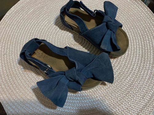 Sandalias Zara Nro 24 Gamuzadas Azul Con Abrojo Practicas