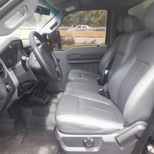 Imagen 7 de 11 de Ford F-350