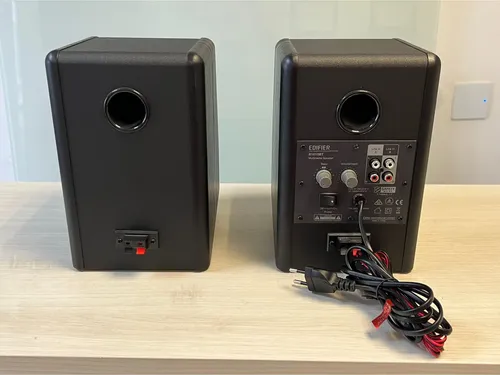 交渉OK！ EDIFIER R1010BT スピーカー EDIFIER、Bluetooth対応のブック