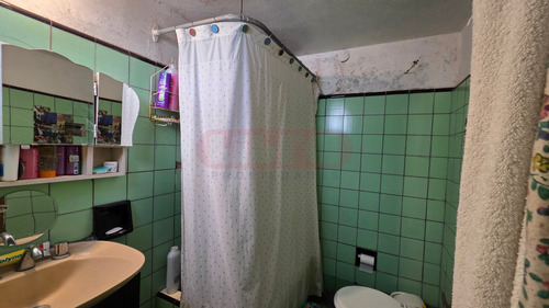 Casa En Venta 7 Ambientes En Mataderos - Oportunidad