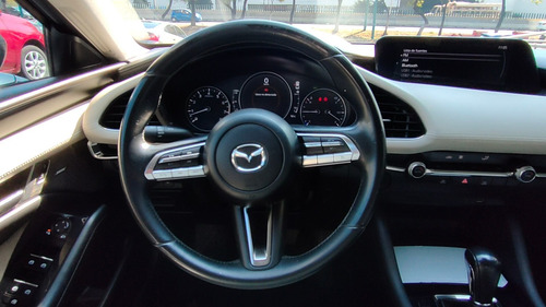 Imagen 10 de 15 de Mazda Mazda 3 2020 2.5 I Grand Touring Sedan At