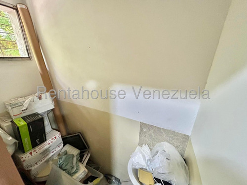 Venta Estupendo Local Comercial Ubicado En Céntrico Centro Comercial Y Empresarial De Cabudare Profesional Inmobiliario Mehilyn Perez
