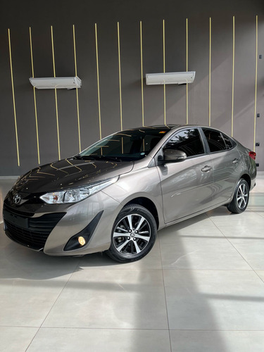 Toyota Yaris 1.5 16V FLEX SEDAN XL PLUS TECH MULTIDRIVE