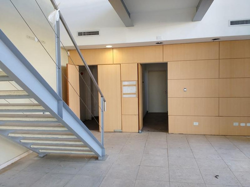 Imagen 4 de 25 de Nave Industrial En Alquiler 4700m M2 En Parque Industrial Campana. Opción En Leasing