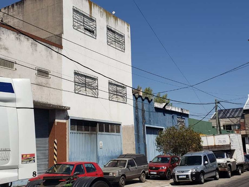 Imagen 2 de 14 de Galpon En Venta En Lanus Oeste