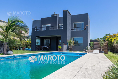 Casa En Venta En El Canton Al Agua -maroto Propiedades