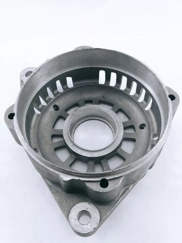 Tapa Delantera De Alternador Chevrolet Cavalier