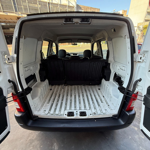 Peugeot Partner 1.6 Hdi Confort 5as