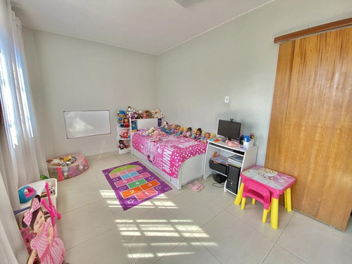 Imagem 10 de 30 de Guará 2 Sobrado Com +/- 450m² De Área Construída Em Um Terreno De 200m² De Área Total, São 7 Quartos Sendo 2 Suítes. - Villa132661