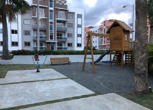 Apartamento Con Piscina En Autopista Duarte, 3 Habitaciones