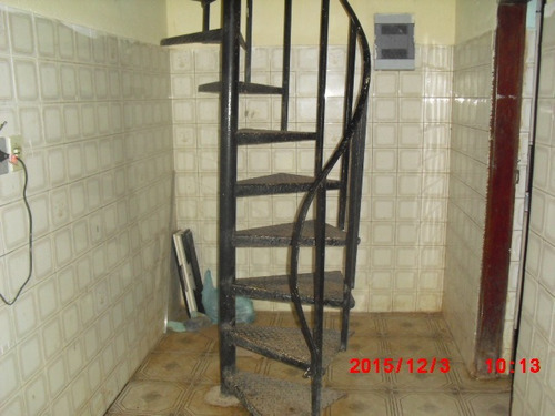 Imagem 9 de 15 de Casa Com Lago Próximo A Cidade | 43683 - 43683