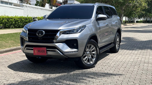 Toyota Fortuner Srv 2.4 Diesel