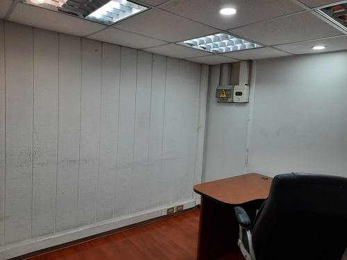 Gran Galpon Con Local Comercial (84811)