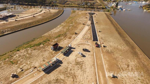Imagen 10 de 13 de Terreno - Canal Barrio Nautico