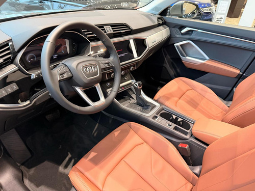 Audi Q3 2.0 40 TFSI GASOLINA PERFORMANCE BLACK PLUS QUATTRO TIPTRONIC
