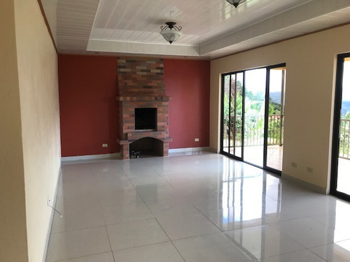 Imagen 6 de 14 de Venta Casa San Isidro Heredia