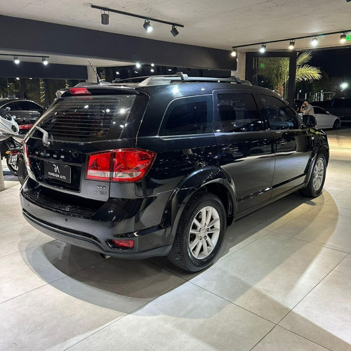 Dodge Journey 2.4 Sxt Atx Techo 3filas