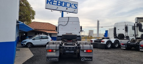 Imagem 13 de 19 de M.benz 2544 2015/15 6x2 512878km (2644, 2545) 2c43