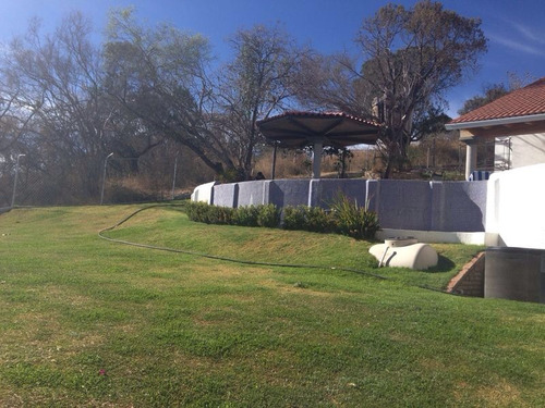 Venta Casa Ciruela I En Una De Las Zonas Más Altas Con 4 Habitaciones Y Baño Principal. Alberca Climatizada Con Jardín Enorme En Vistas Ponorámicas En Fracc Rancho San Diego Ixtapan De La Sal