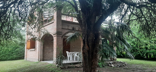 Venta O Consecion - Complejo De 4 Cabañas, 1 Casa, Piscina
