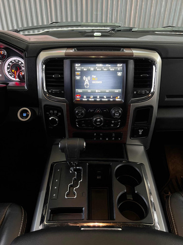 Imagen 9 de 15 de Dodge Ram 1500 Laramie 5.7 V8 395hp 2020