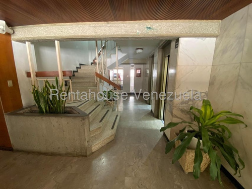 En Venta Apartamento En La Florida! Excelente Ubicación