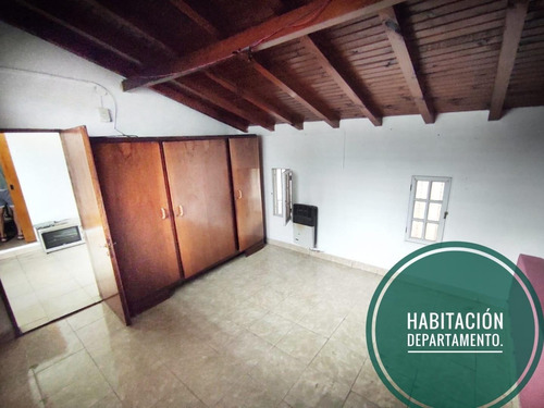 Imagen 12 de 12 de Casa 3 Ambientes + Departamento 2 Amb. Con Terraza Privada.