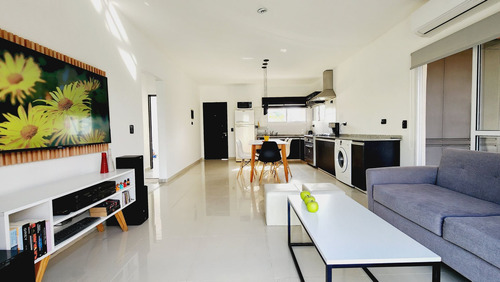 Imagen 10 de 30 de Casa Barrio Cerrado Laguna Azul Pileta Ezeiza