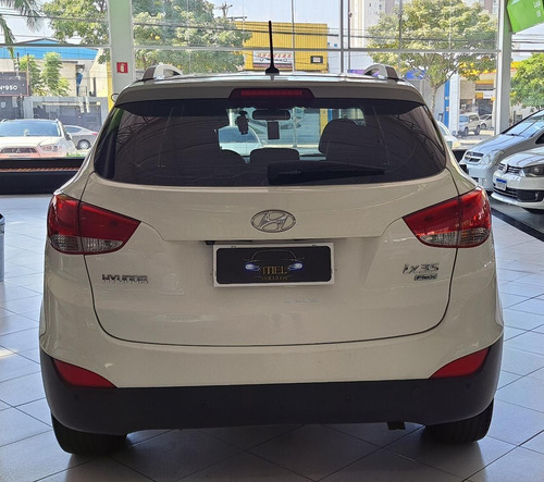 Imagem 3 de 10 de Hyundai Ix35 Gls 2.0 16v 2wd Flex Aut.