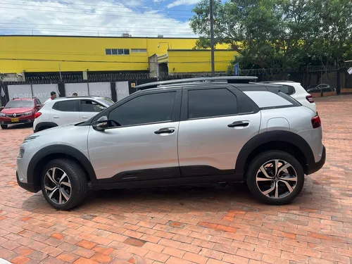 Citroën C4 Cactus 1.6 Shine Turbo Aut