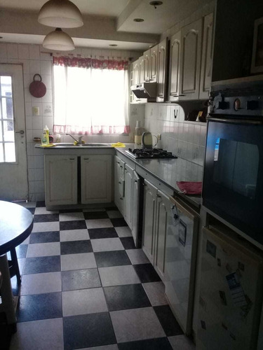 Casa De 5 Dormitorios En Bella Vista
