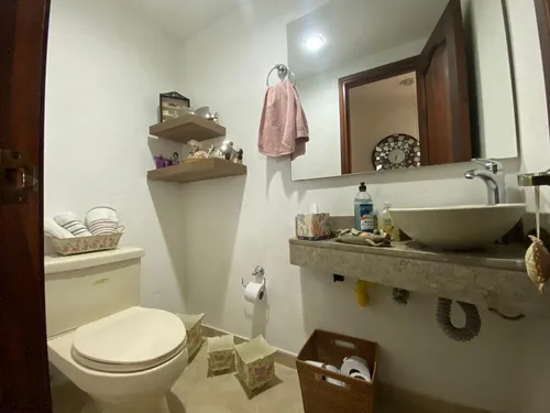 Casa En Venta En Las Brisas. Cod V10099