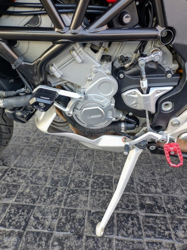 Imagen 22 de 25 de Mv Agusta Turismo Veloce 800 - No Ducati, No Triumph, Mi