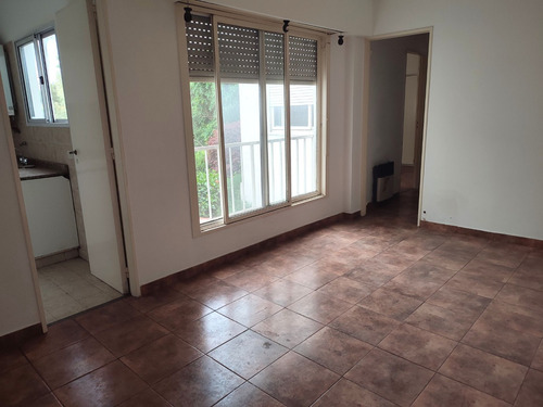 Venta Departamento 3 Ambientes En Olivos