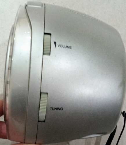 Radio Reloj Tonomac Modelo:to-c115(no Envio Fragil)