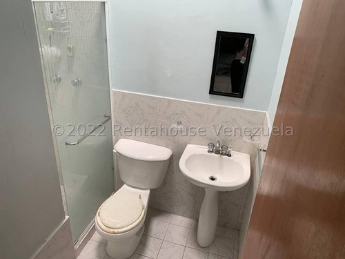 Imagen 11 de 30 de Casas En Venta En Villa Roca Cod # 23-9822 Negociable! Información Comunícate 412-1498654 Katty Vasquez. Mejor Precio, Oportunidad, Inversión, Moderna, Remodelada, Amplia, Espaciosa,hermosa!!!!!!!!!